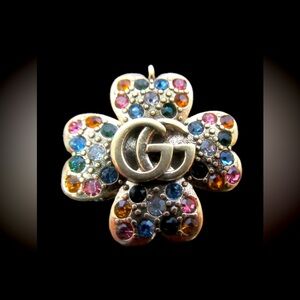 Beautiful Gucci light Gold tone GG  Crystal Clover Pendant will include a chain